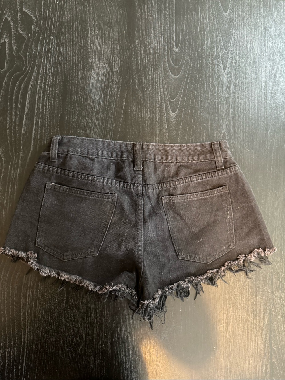 SHEIN Black Distressed Frayed Hem Jean Shorts - Picture 2 of 3